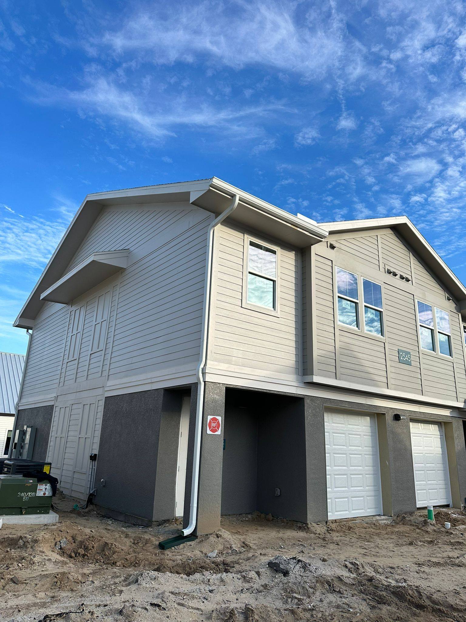 Highlandergutter - Seamless gutter installation (23)